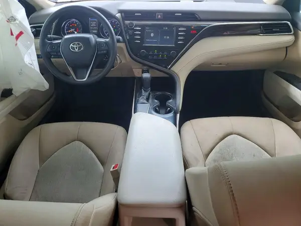 4T1B11HK3JU653929 2018 TOYOTA CAMRY - Image 8