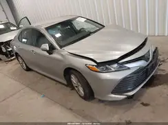 4T1B11HK3JU656166 2018 TOYOTA CAMRY