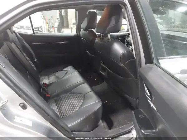 4T1B11HK3JU659245 2018 TOYOTA CAMRY - Image 8