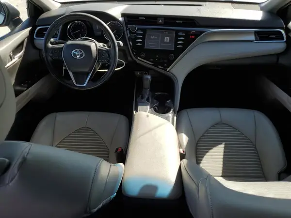 4T1B11HK3JU665076 2018 TOYOTA CAMRY - Image 8