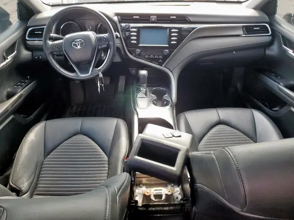 4T1B11HK3JU665935 2018 TOYOTA CAMRY - Image 8
