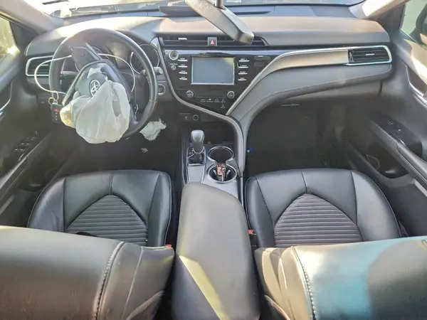 4T1B11HK3JU669130 2018 TOYOTA CAMRY - Image 8