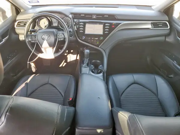 4T1B11HK3JU671427 2018 TOYOTA CAMRY - Image 8