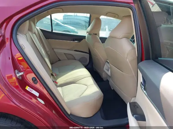 4T1B11HK3JU671489 2018 TOYOTA CAMRY - Image 8