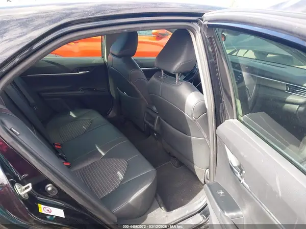 4T1B11HK3JU671959 2018 TOYOTA CAMRY - Image 8