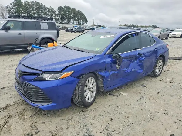 4T1B11HK3JU674456 2018 TOYOTA CAMRY - Image 1