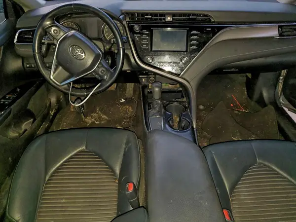 4T1B11HK3JU674568 2018 TOYOTA CAMRY - Image 8