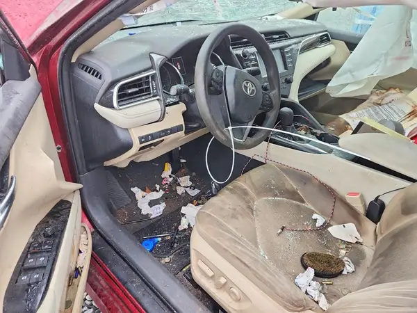 4T1B11HK3JU675168 2018 TOYOTA CAMRY - Image 8