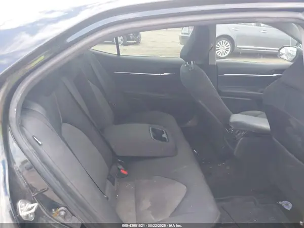4T1B11HK3JU676160 2018 TOYOTA CAMRY - Image 8