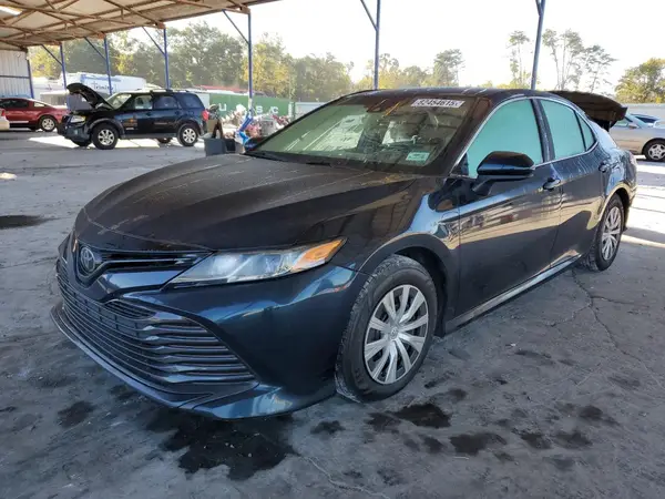 4T1B11HK3JU676403 2018 TOYOTA CAMRY - Image 1