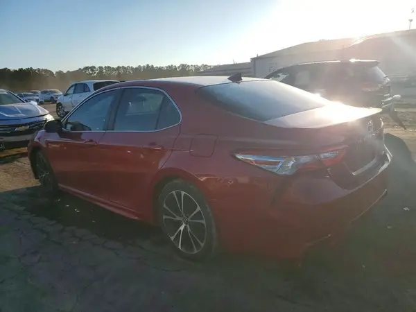 4T1B11HK3KU160057 2019 TOYOTA CAMRY - Image 2