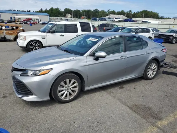 4T1B11HK3KU161063 2019 TOYOTA CAMRY - Image 1