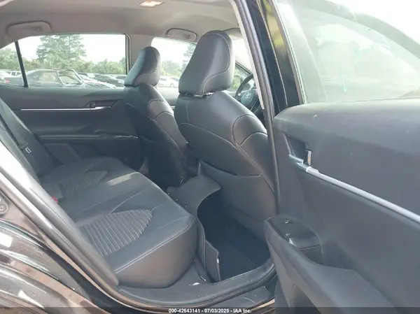 4T1B11HK3KU162245 2019 TOYOTA CAMRY - Image 8