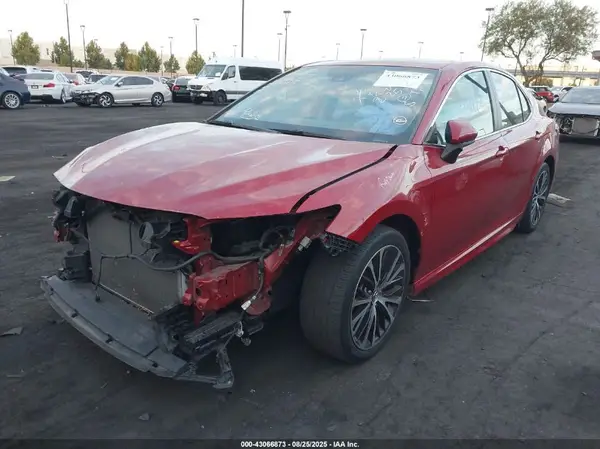 4T1B11HK3KU164576 2019 TOYOTA CAMRY - Image 2