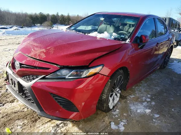 4T1B11HK3KU166005 2019 TOYOTA CAMRY - Image 2