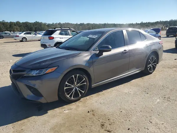 4T1B11HK3KU170541 2019 TOYOTA CAMRY - Image 1