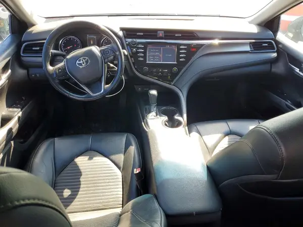 4T1B11HK3KU170684 2019 TOYOTA CAMRY - Image 8