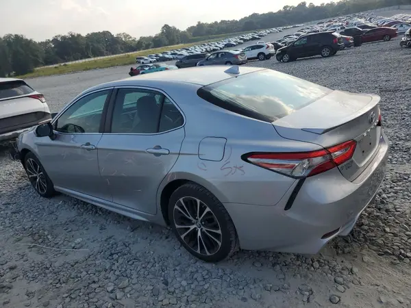 4T1B11HK3KU170703 2019 TOYOTA CAMRY - Image 2