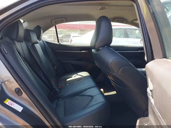 4T1B11HK3KU174881 2019 TOYOTA CAMRY - Image 8