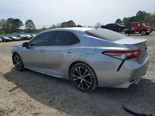 4T1B11HK3KU175206 2019 TOYOTA CAMRY - Image 2