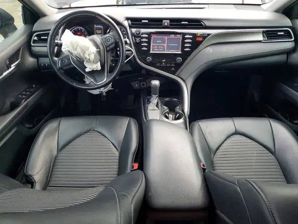 4T1B11HK3KU176100 2019 TOYOTA CAMRY - Image 8