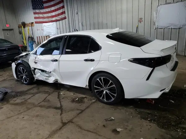 4T1B11HK3KU176291 2019 TOYOTA CAMRY - Image 2