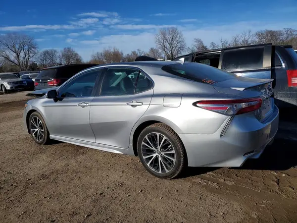 4T1B11HK3KU179188 2019 TOYOTA CAMRY - Image 2