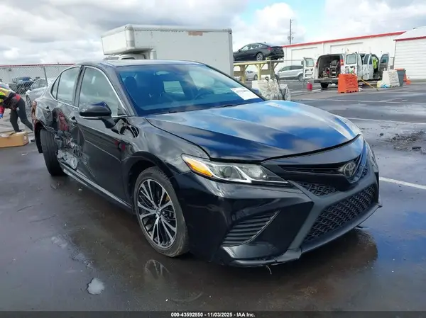 4T1B11HK3KU179191 2019 TOYOTA CAMRY - Image 1