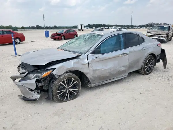 4T1B11HK3KU180485 2019 TOYOTA CAMRY - Image 1