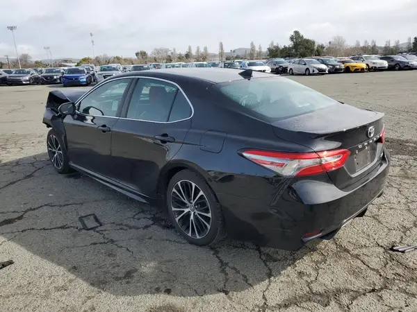 4T1B11HK3KU181572 2019 TOYOTA CAMRY - Image 2