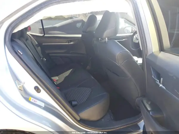 4T1B11HK3KU181829 2019 TOYOTA CAMRY - Image 8