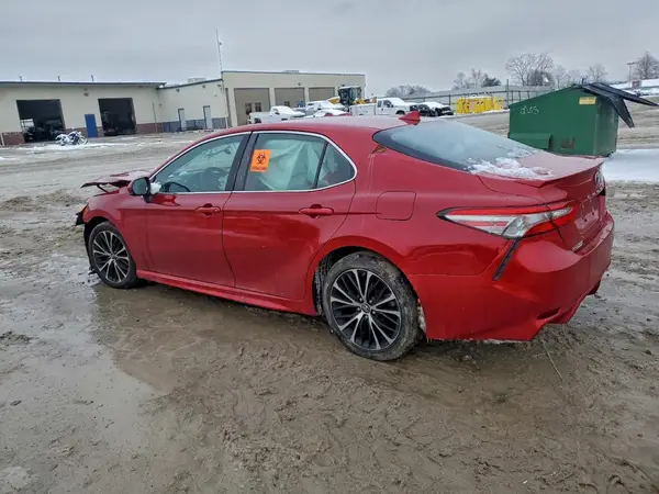 4T1B11HK3KU181944 2019 TOYOTA CAMRY - Image 2