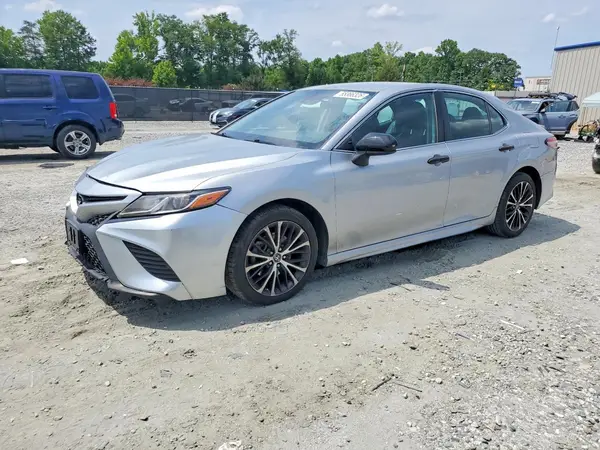 4T1B11HK3KU184794 2019 TOYOTA CAMRY - Image 1