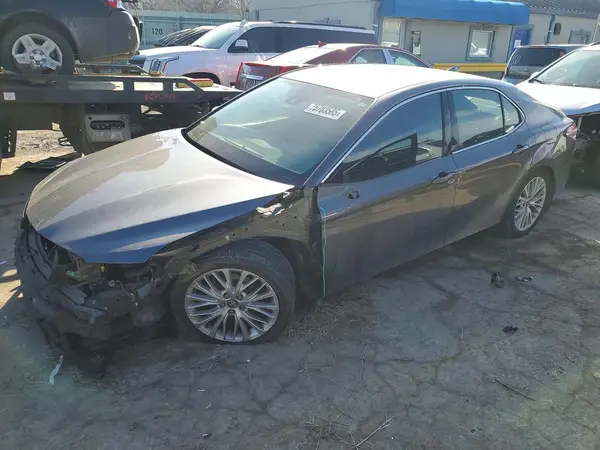 4T1B11HK3KU194113 2019 TOYOTA CAMRY - Image 1