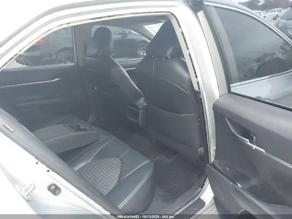 4T1B11HK3KU196508 2019 TOYOTA CAMRY - Image 8