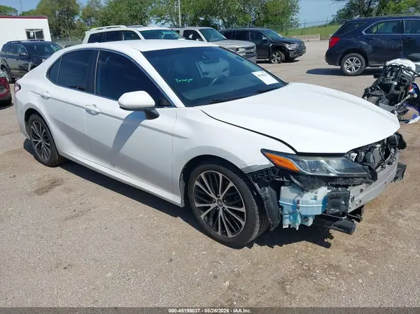 4T1B11HK3KU197724 2019 TOYOTA CAMRY - Image 1