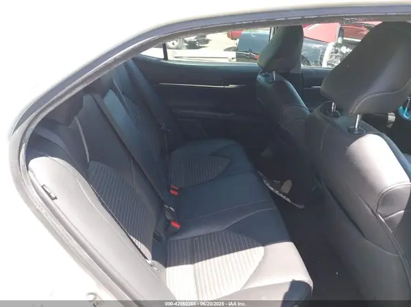 4T1B11HK3KU200265 2019 TOYOTA CAMRY - Image 8