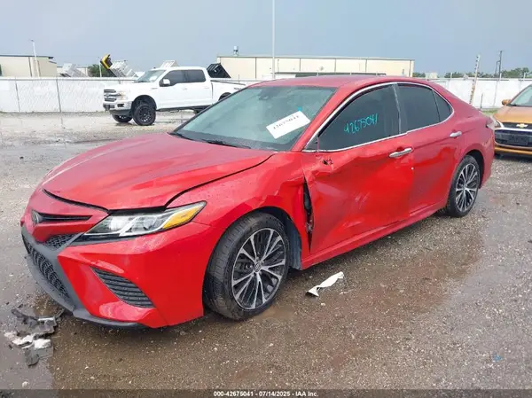 4T1B11HK3KU200881 2019 TOYOTA CAMRY - Image 2