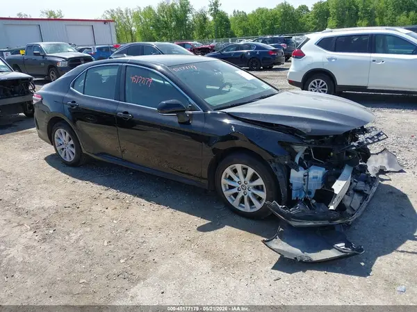 4T1B11HK3KU200962 2019 TOYOTA CAMRY - Image 1