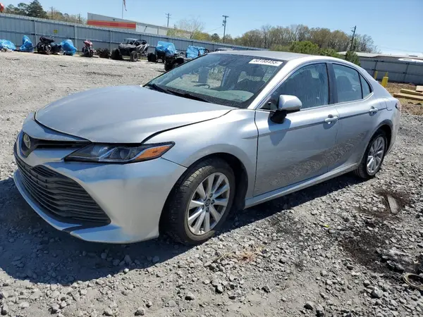 4T1B11HK3KU205577 2019 TOYOTA CAMRY - Image 1