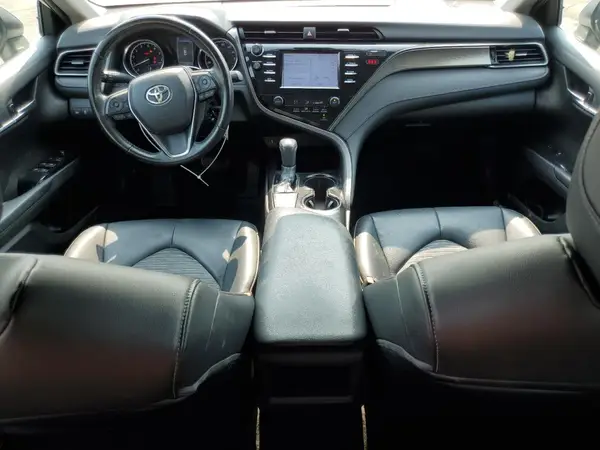 4T1B11HK3KU205711 2019 TOYOTA CAMRY - Image 8