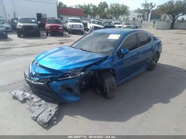 4T1B11HK3KU206910 2019 TOYOTA CAMRY - Image 2