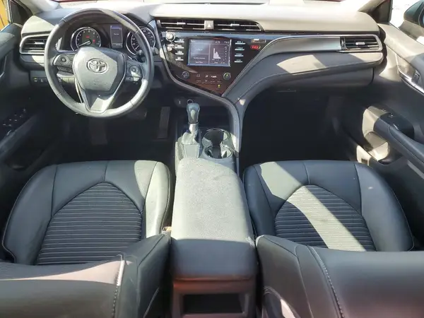 4T1B11HK3KU208446 2019 TOYOTA CAMRY - Image 8