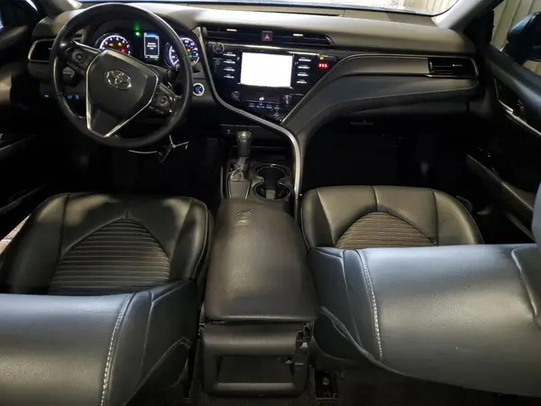 4T1B11HK3KU208964 2019 TOYOTA CAMRY - Image 8