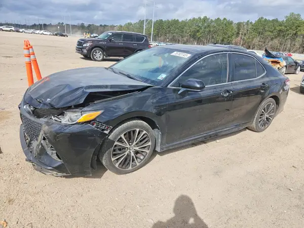 4T1B11HK3KU210035 2019 TOYOTA CAMRY - Image 1