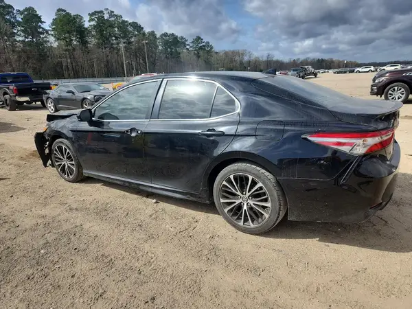 4T1B11HK3KU210035 2019 TOYOTA CAMRY - Image 2