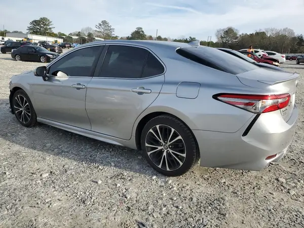 4T1B11HK3KU213873 2019 TOYOTA CAMRY - Image 2