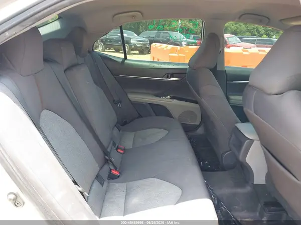 4T1B11HK3KU214313 2019 TOYOTA CAMRY - Image 8
