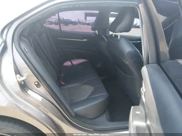 4T1B11HK3KU219317 2019 TOYOTA CAMRY - Image 8