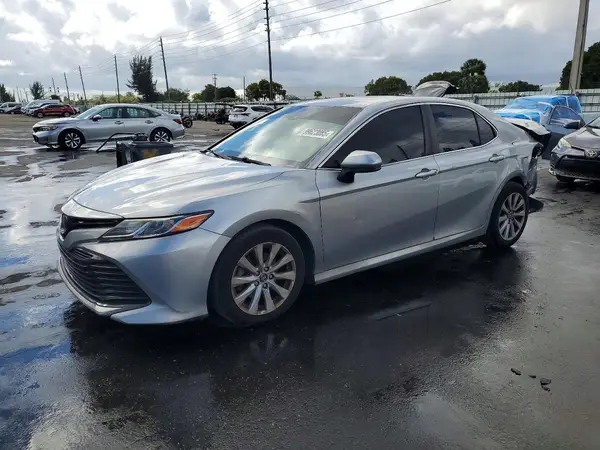 4T1B11HK3KU221648 2019 TOYOTA CAMRY - Image 1